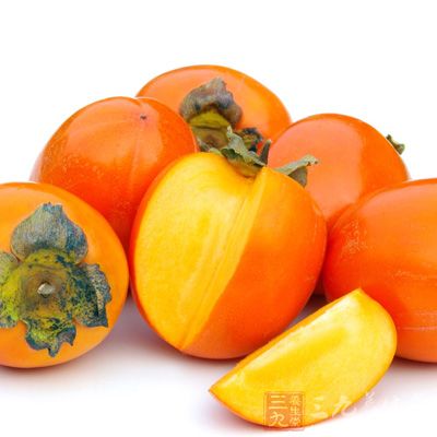 柿子與白薯同食不宜,難以消化,容易得胃柿石 柿子與白薯同食不宜,難以消化,容易得胃柿石