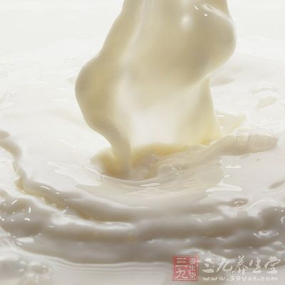 用豆漿沖雞蛋 用豆漿沖雞蛋