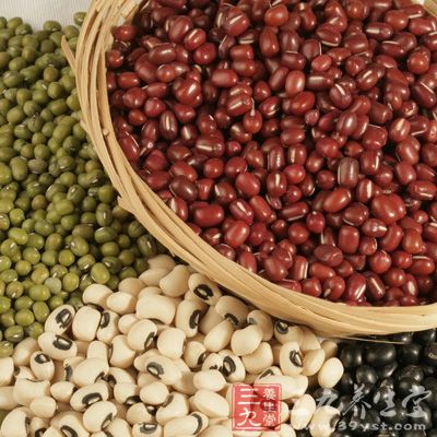 勿吃富含草酸鹽的食品包括豆類