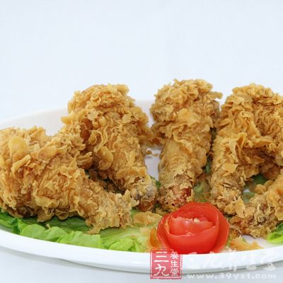 最後有一些食物需要注意，油煎、油炸或是辛辣類的食物少吃