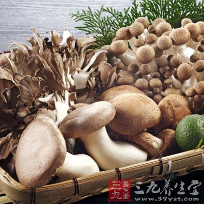 銀耳蘑菇要當心
