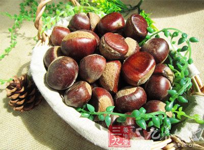 板栗栗子對輔助治療腎虛有益故又稱“腎之果”