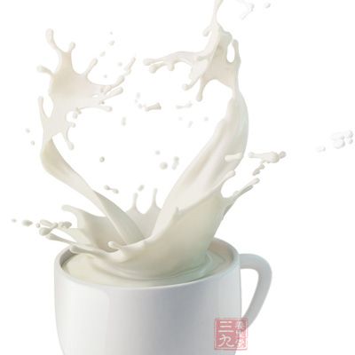 晚上喝牛奶過敏怎麼辦 晚上喝牛奶過敏怎麼辦