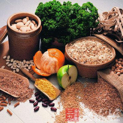 二甲基黃是工業染劑，不可添加於食物中