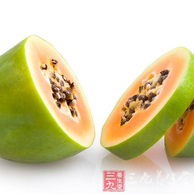 木瓜中含有的木瓜苷有增加子宮收縮的作用