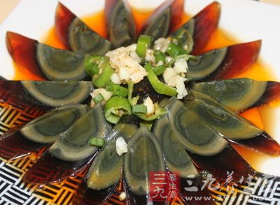 皮蛋又稱松花蛋、變蛋等 皮蛋又稱松花蛋、變蛋等