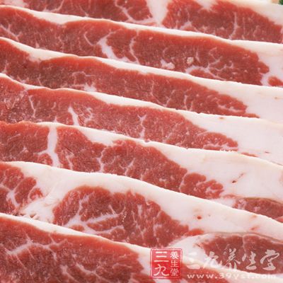有蛋白質豐富的肉、魚、禽、蛋類