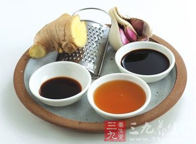 不論你的胃腸多強健，都不適合在空腹時喝醋