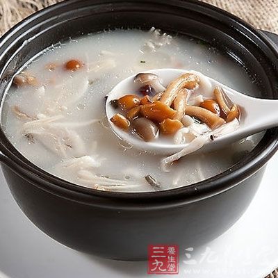 飯後才喝湯