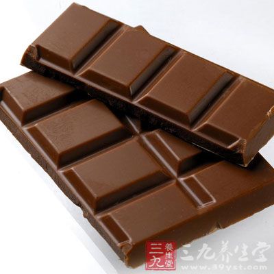 巧克力中含有大量的可可鹼