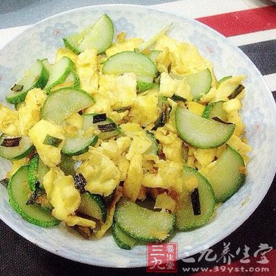 黃瓜炒雞蛋