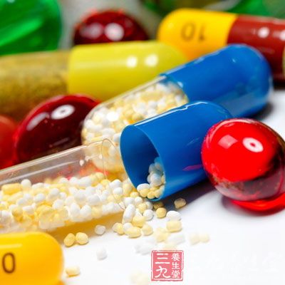 服用中樞興奮藥物可導致失眠