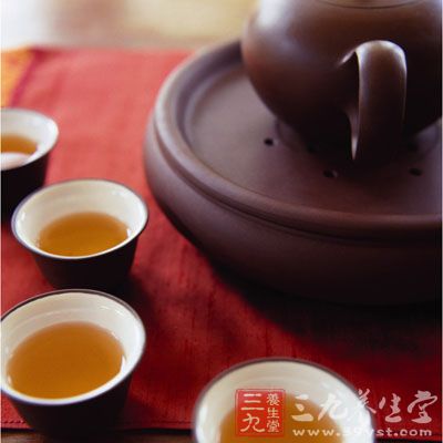 茶水可以去垢滌膩