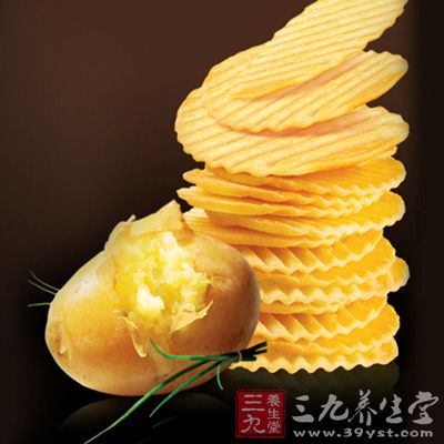 用烘烤代替油炸,脂肪含量更低 用烘烤代替油炸,脂肪含量更低