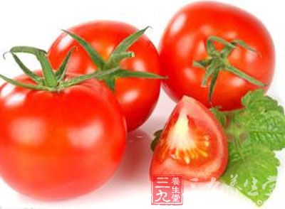 含有大量的果膠、柿膠酚、可溶性收斂劑等成分