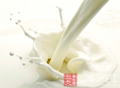 牛奶與巧克力同食易發生腹瀉