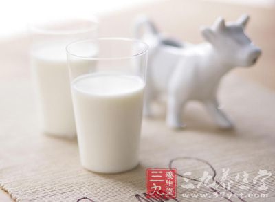 不要喝除了純鮮奶之外的任何產品