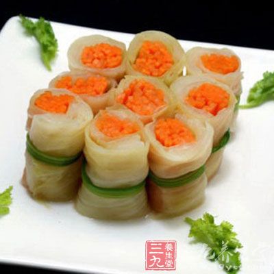 粄條酪梨泡菜卷