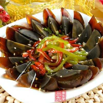 吃皮蛋可以快速解酒
