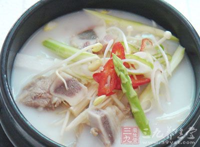 這些具有食療作用的湯要常喝才能起作用，每周2-3次為宜