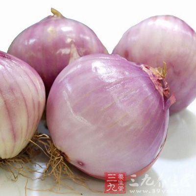 洋蔥含有大蒜中的一些抗癌物質