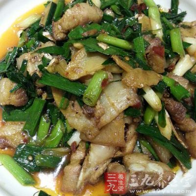 五花肉炒大蒜
