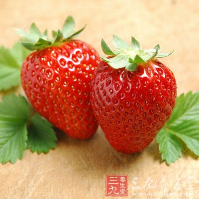 草莓富含維生素C、B、鈣、磷和鉀元素 草莓富含維生素C、B、鈣、磷和鉀元素