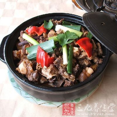 砂鍋焖狗肉