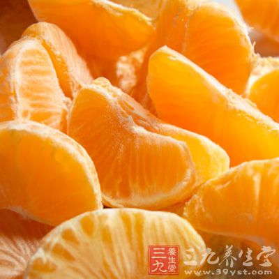 橘子吃了一個又一個 多吃橘子會上火 橘子吃了一個又一個 多吃橘子會上火