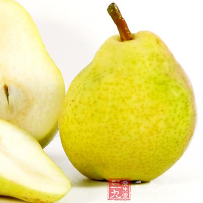 　梨中含有豐富的B族維生素，對預防口腔潰瘍大有裨益，還能保護心髒，減輕疲勞
