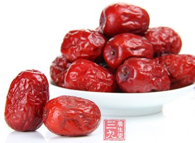 大棗的滋膩之性容易助濕 大棗的滋膩之性容易助濕