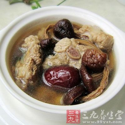 紅棗茶樹菇排骨湯 紅棗茶樹菇排骨湯