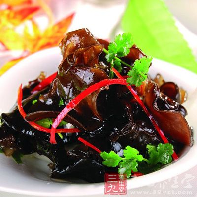 有黑色與白色之分，性平而味甘