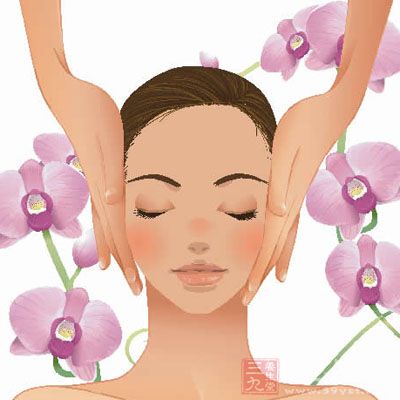 頭部的血液循環不良時,會產生脫發的現象 頭部的血液循環不良時,會產生脫發的現象