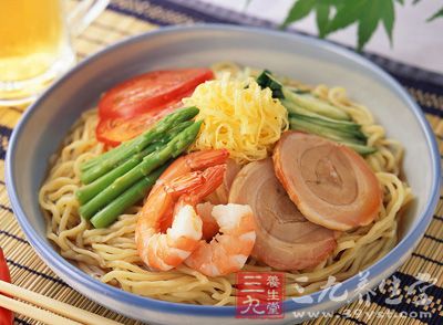吃面條後運動可能喪命