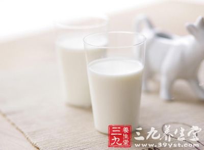 牛奶+橘子
