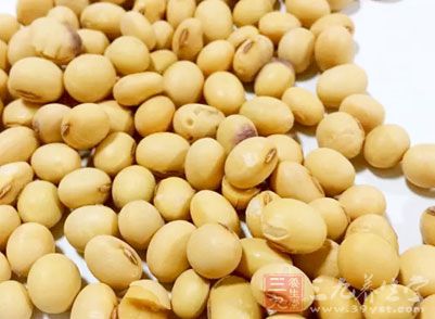 在毛豆、蠶豆、菜豆、扁豆等豆類蔬菜的豆粒中和馬鈴薯的塊莖中