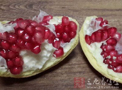 　石榴不能和什麼一起吃
