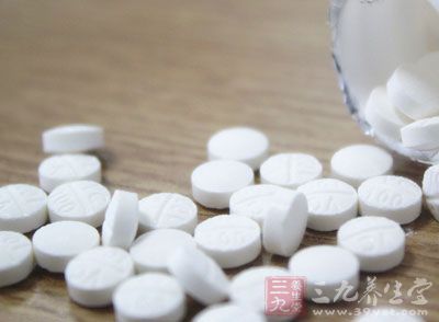空腹吃維生素最合適