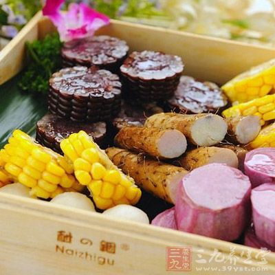 進食大量粗糧易引起靜脈破裂出血和潰瘍出 進食大量粗糧易引起靜脈破裂出血和潰瘍出