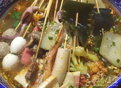 進食過燙與食道癌的發生有著密切的關系 進食過燙與食道癌的發生有著密切的關系