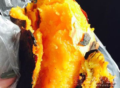 紅薯皮含鹼多，食用過多會引起胃腸不適