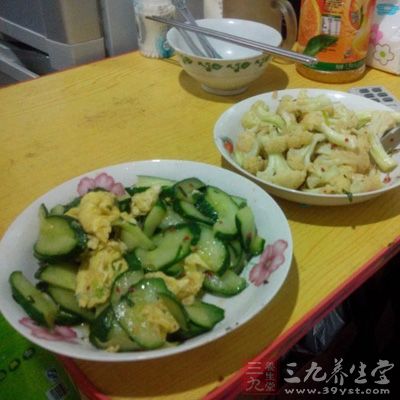 菜品要清淡,口味忌重 菜品要清淡,口味忌重