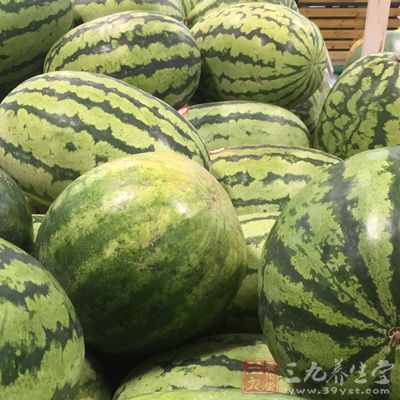 西瓜不宜吃得太多 西瓜不宜吃得太多