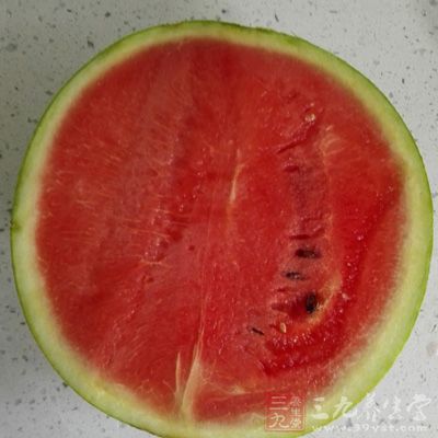 感冒初期不要吃西瓜 感冒初期不要吃西瓜