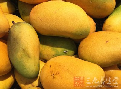 芒果不能和什麼一起吃
