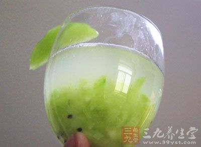 猕猴桃可以通便，富含維生素C