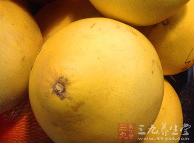柚子是常見的水果，柚子清香