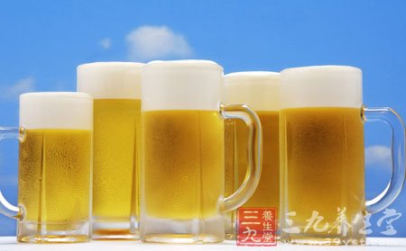 啤酒