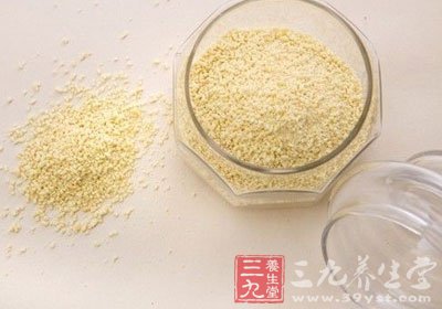 味精會起化學反應產生一種叫谷氨酸二鈉的物質